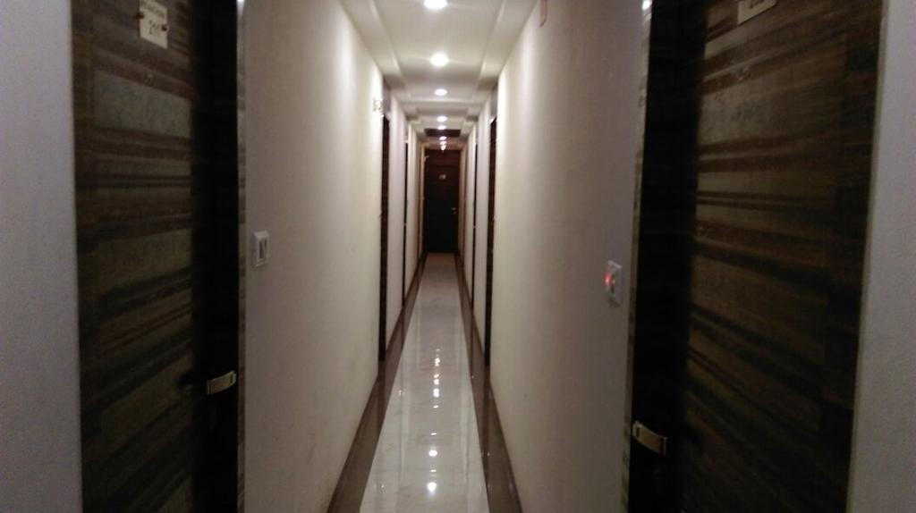 מומביי Hotel Palace Residency מראה חיצוני תמונה
